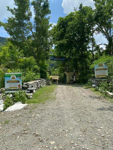 the harikanta corbett resort