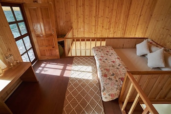 mashru riverside estate