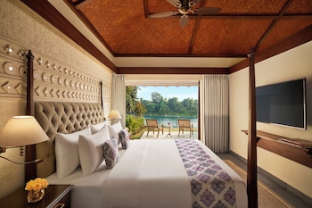 hyatt regency kochi malayattoor