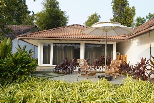 hyatt regency kochi malayattoor