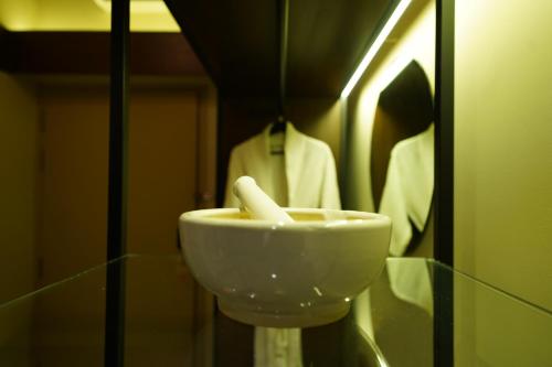 hyatt regency kochi malayattoor