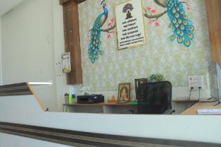 hotel mayur residency