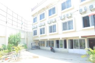 hotel mayur residency