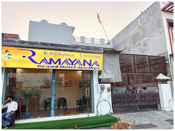 Hotel Ramayana Grand Near Ram Mandir,,3 star