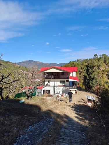 The Hermit's Getaway,,3 star