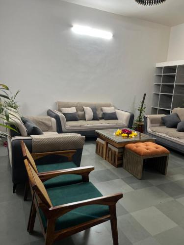 harisadan homestay