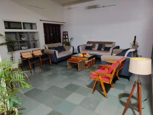 harisadan homestay