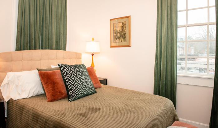 the benchmark inn