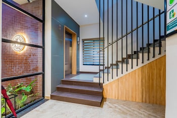 treebo deluxe inn chromepet