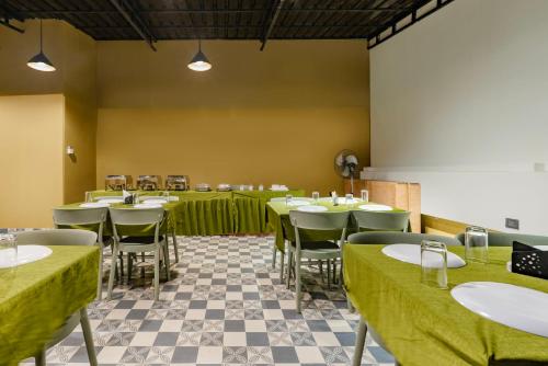 treebo deluxe inn chromepet