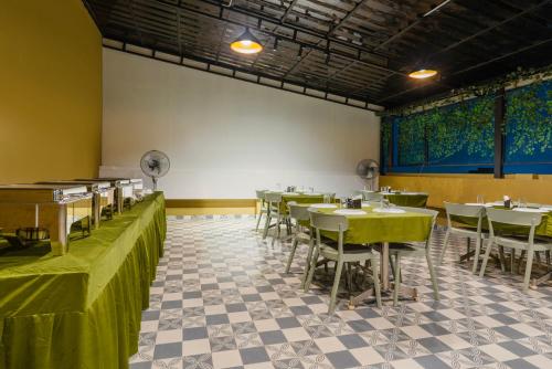 treebo deluxe inn chromepet