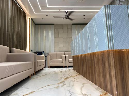 travinities hotel shree ji palace