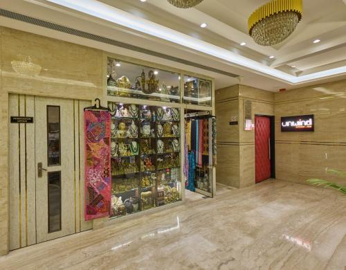 grand continent premiere t nagar