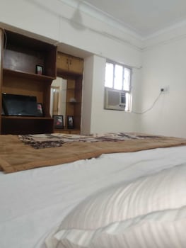 oyo the jhunjhunu palace hotel
