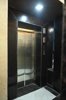 hotel kumar continental