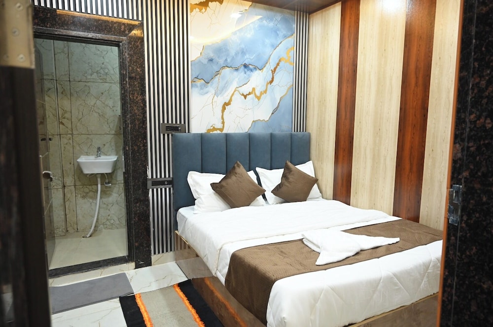 hotel kumar continental