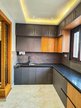 the crown a pinnacle of luxury