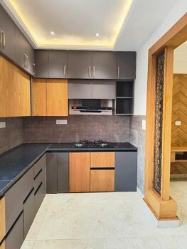 the crown a pinnacle of luxury