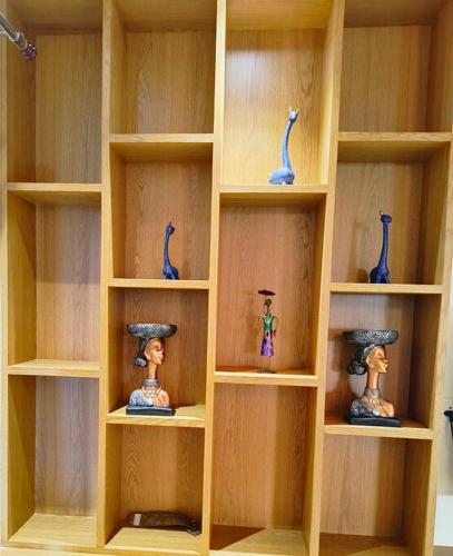 the crown a pinnacle of luxury