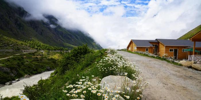 badri resort mana badrinath