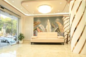 hotel kashi crown