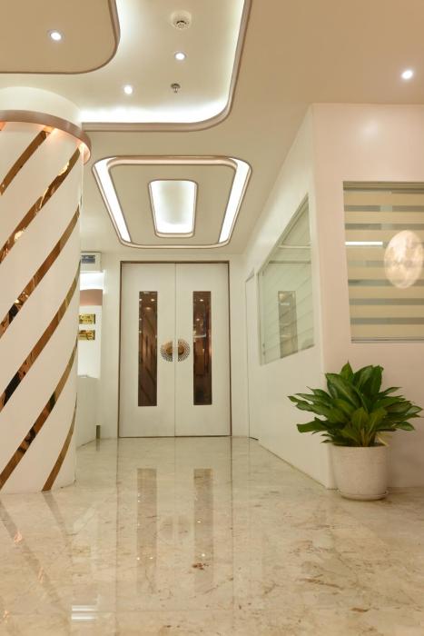 hotel kashi crown