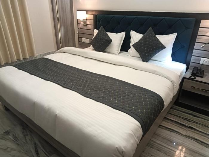 hotel kashi crown