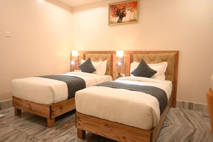 hotel kashi crown
