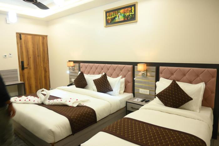 hotel kashi crown