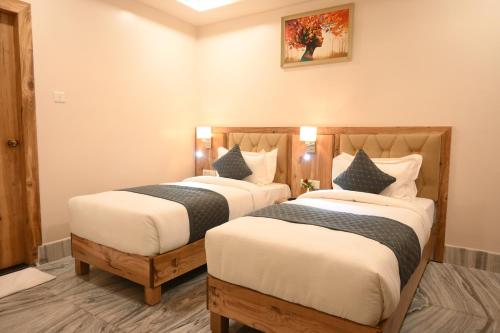 hotel kashi crown