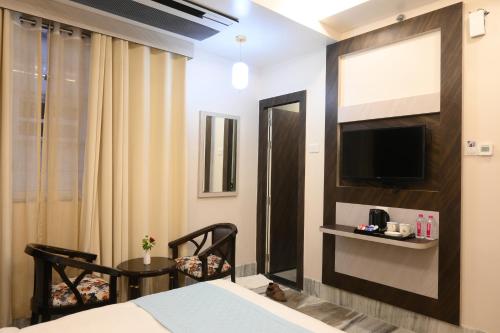 hotel kashi crown
