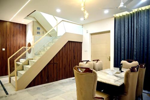 Ista Inn Homestay,,2 star