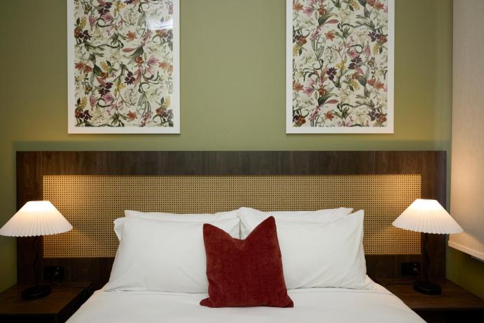 the burlington hotel