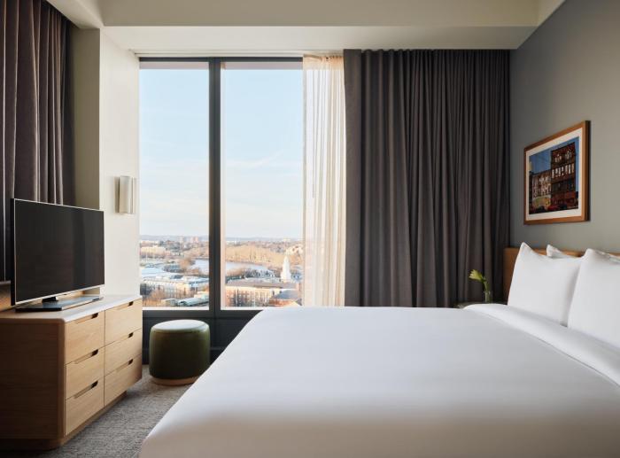 the atlas hotel
