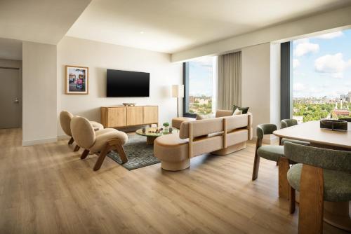 the atlas hotel