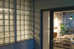 soom salzburg i capsule hotel