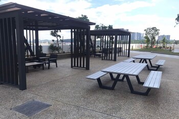 trader garden residences