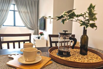 trader garden residences