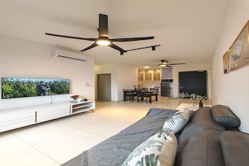 trader garden residences