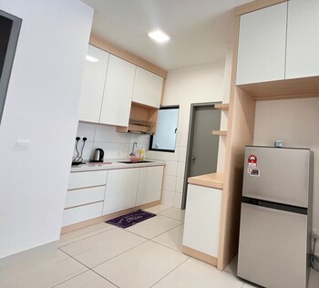 trader garden residences
