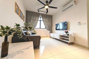 trader garden residences