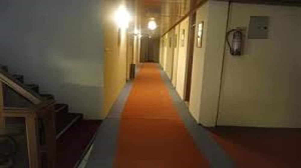 hotel sunshine dal lake srinagar