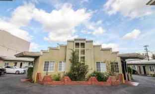 carlton motor lodge