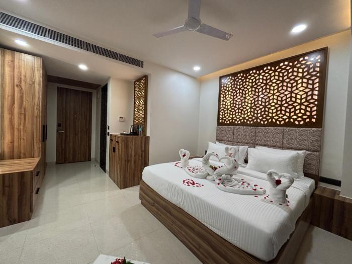 anandi bhawan by pandora vrindavan