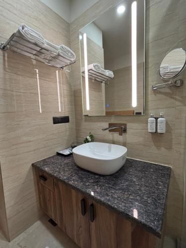 anandi bhawan by pandora vrindavan