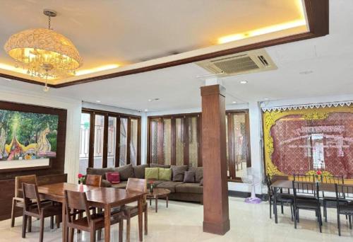 dancenter bupamontra chiangmai