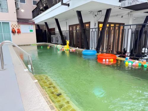 dancenter bupamontra chiangmai