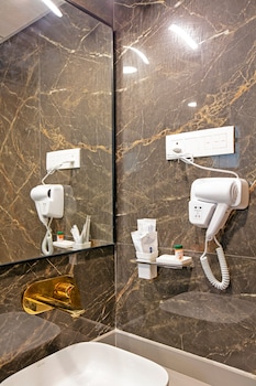 grand continent dwarka