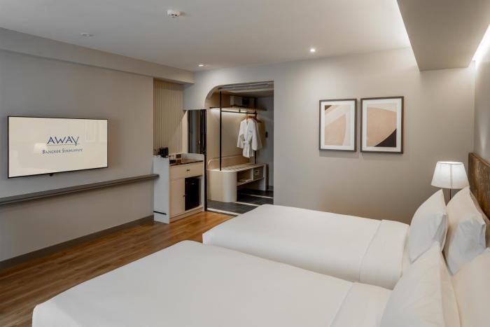 away bangkok sukhumvit