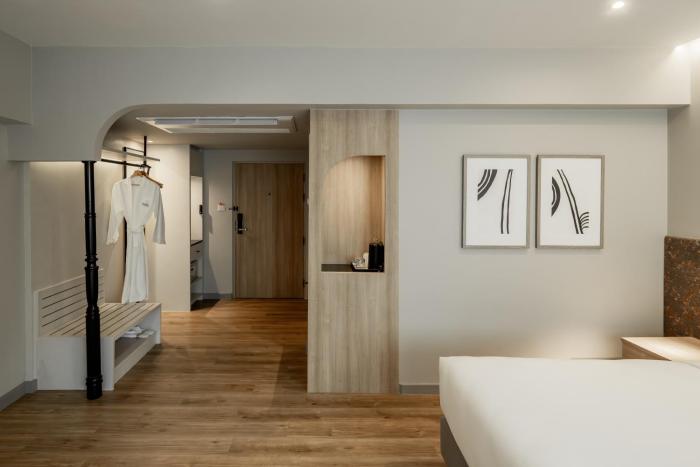 away bangkok sukhumvit